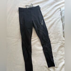 CW-W Black compression Leggings